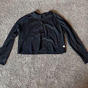 Black Long Sleeve Women's Sleepwear Top